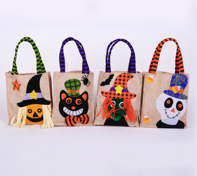 Halloween Decoration Trick or Treat Tote Candy Sacks Bags  for Kids