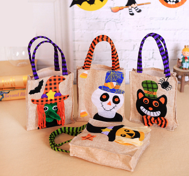 Halloween Decoration Trick or Treat Tote Candy Sacks Bags  for Kids